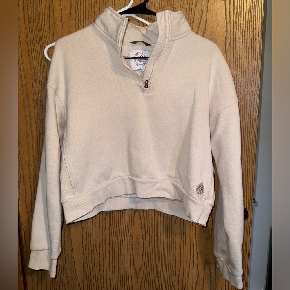 Beige MPG cropped crew neck sweater with quarter zip, size L